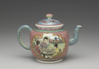 图片[2]-Teapot with “Ladies with Artistic Talents” motif in falangcai painted enamels, Qianlong reign (1736-1795), Qing dynasty-China Archive